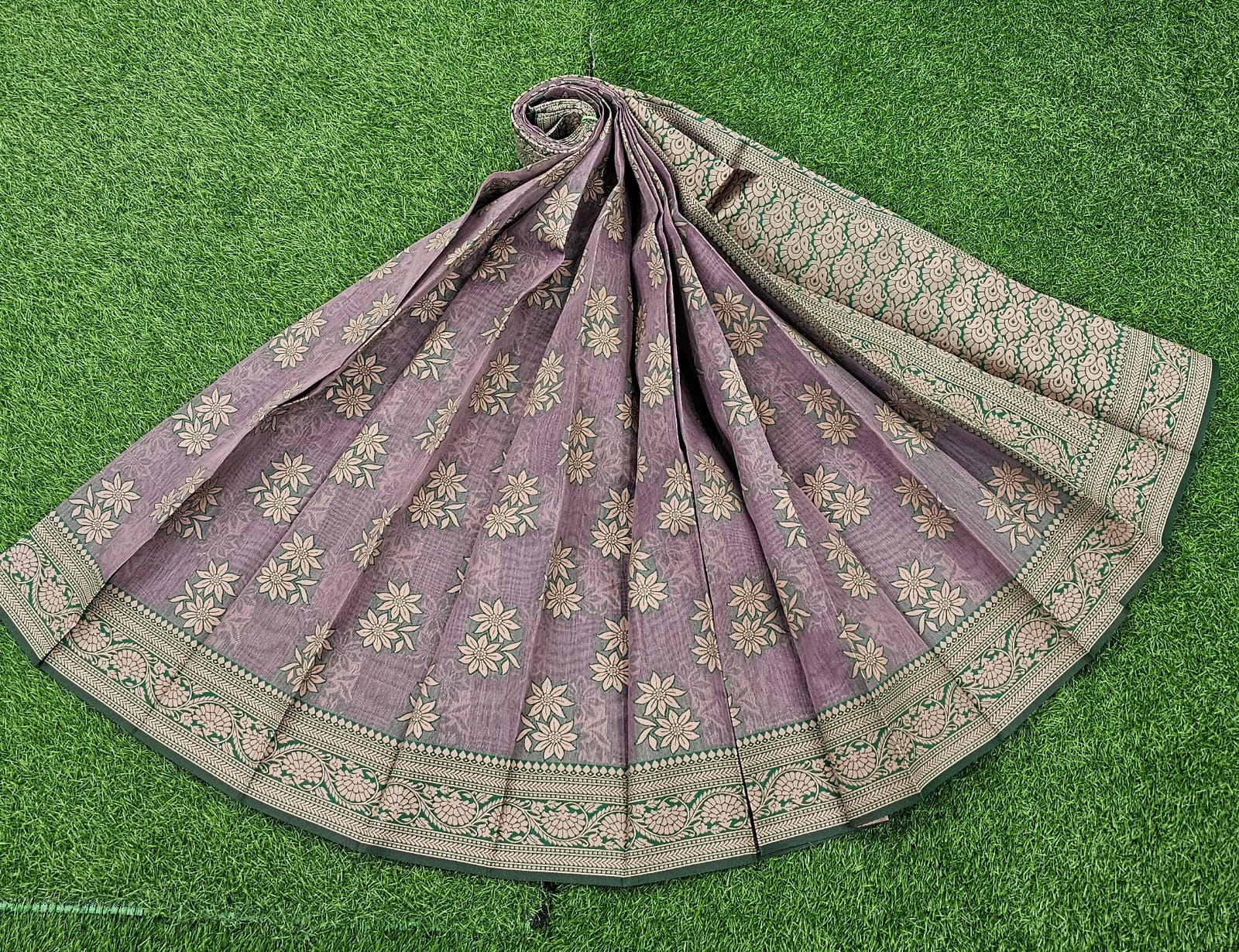 Readymade Saree